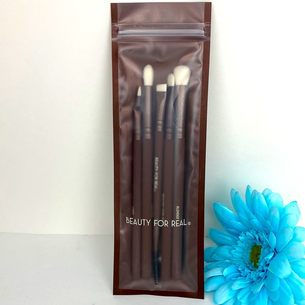 Beauty For Real makeup brush set of 5 NEW in package